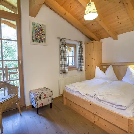 度假居 Premium Mountain Chalet For 10 *