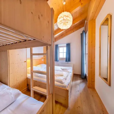 Semesterbostad Premium Mountain For 10 Wald im Pinzgau