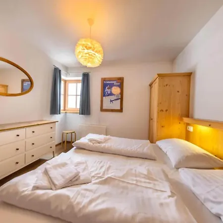 Semesterbostad Premium Mountain For 10 *
