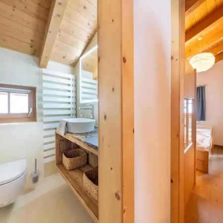 Semesterbostad Premium Mountain For 10 *