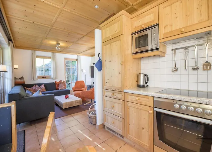 In Wald Near Zillertal Arena * 왈드임핀즈가우